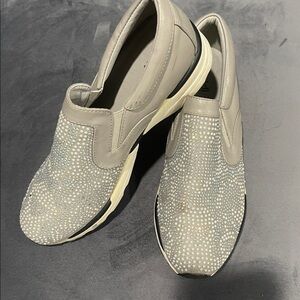 Elegant Gray Slip-On Women's Sneakers